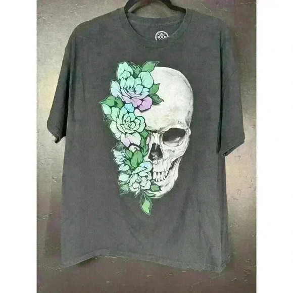 DOM Skull and Flowers Graphic T Shirt Men's XL Black - Picture 1 of 3